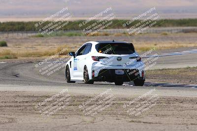 media/Oct-04-2025-OnGrid (Sat) [[44bd565ffa]]/Yellow Group/Grapevine/